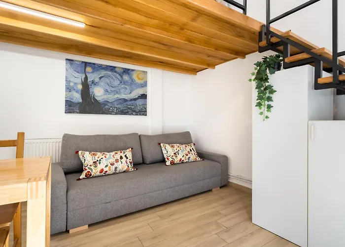 Cozy Old Town Apartment 7 - Selari