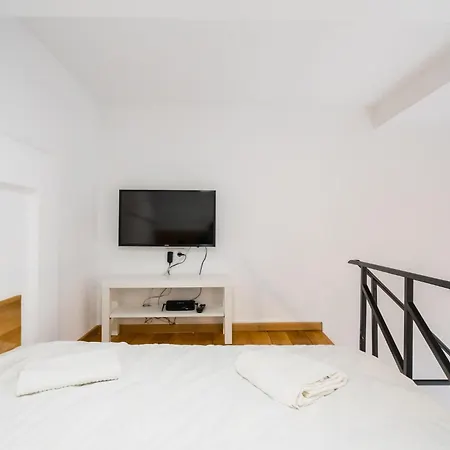 Cozy Old Town Apartment 7 - Selari Bucharest Exterior photo